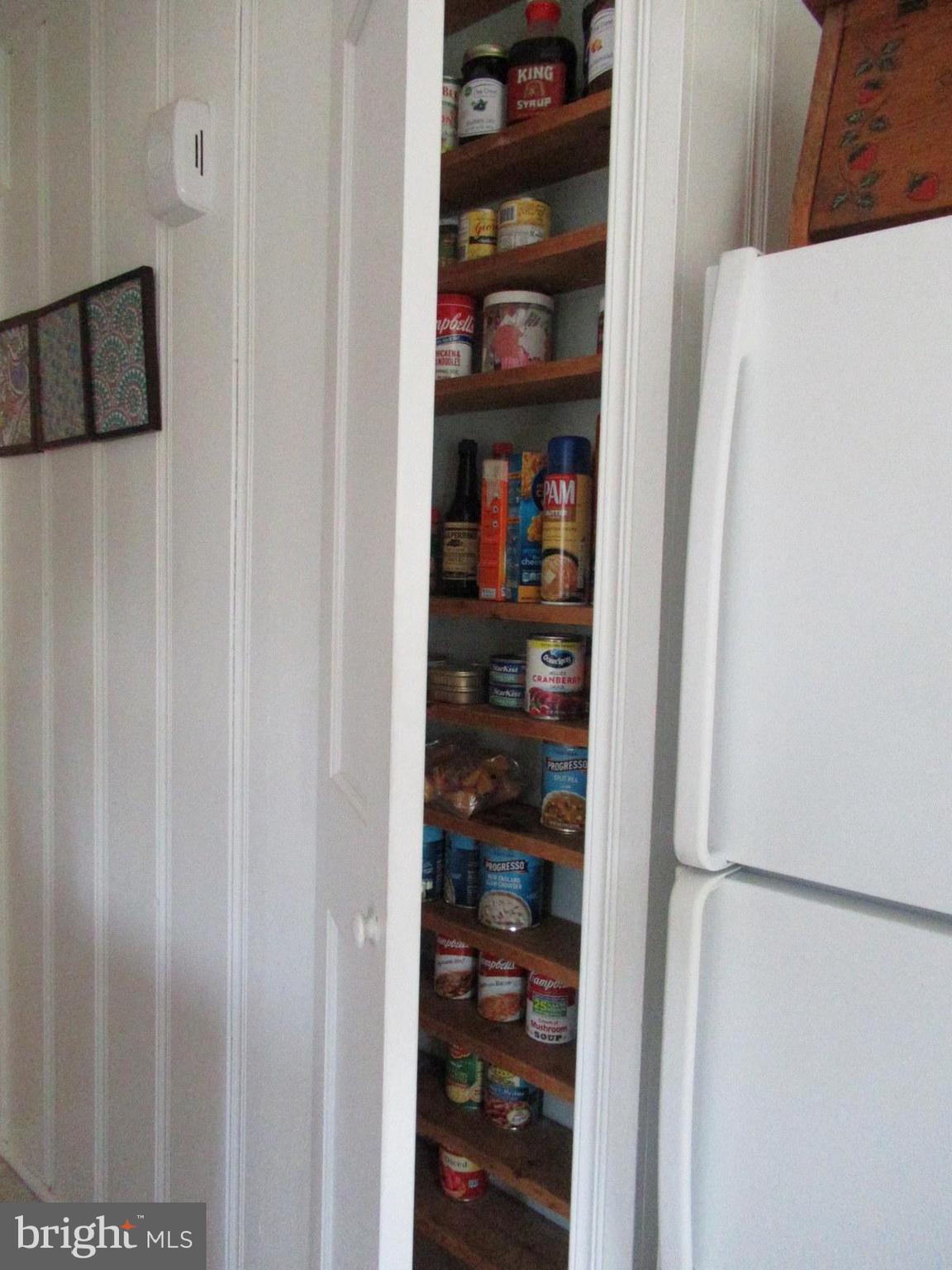 105 Overcrest Road Towson, MD 21286 - Photo 19 of 34 Small pantry in Kitchen