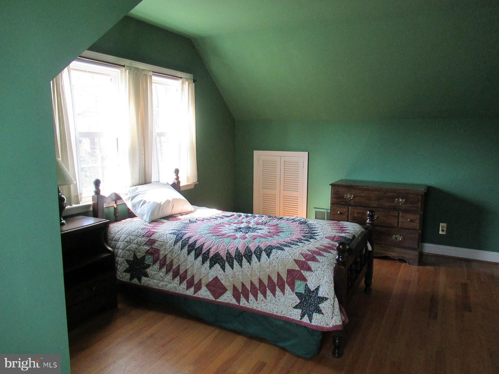 105 Overcrest Road Towson, MD 21286 - Photo 21 of 34 Bedroom # 3
