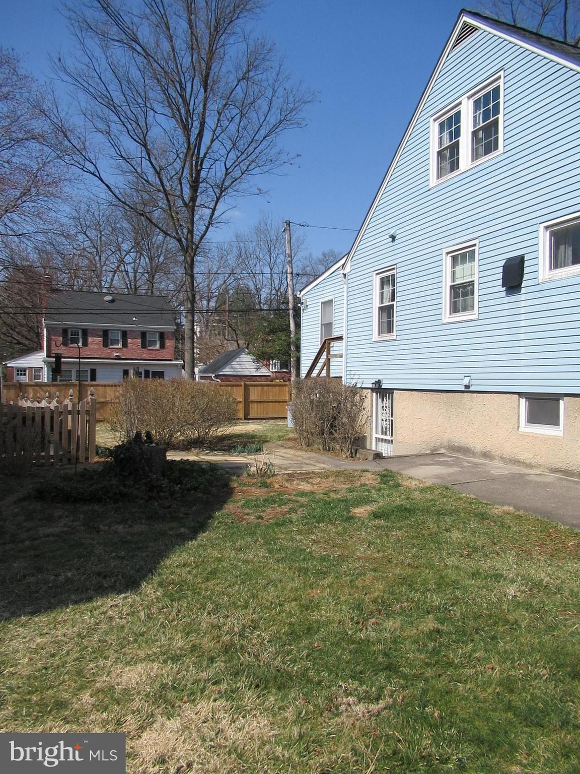 105 Overcrest Road Towson, MD 21286 - Photo 32 of 34 View of other side