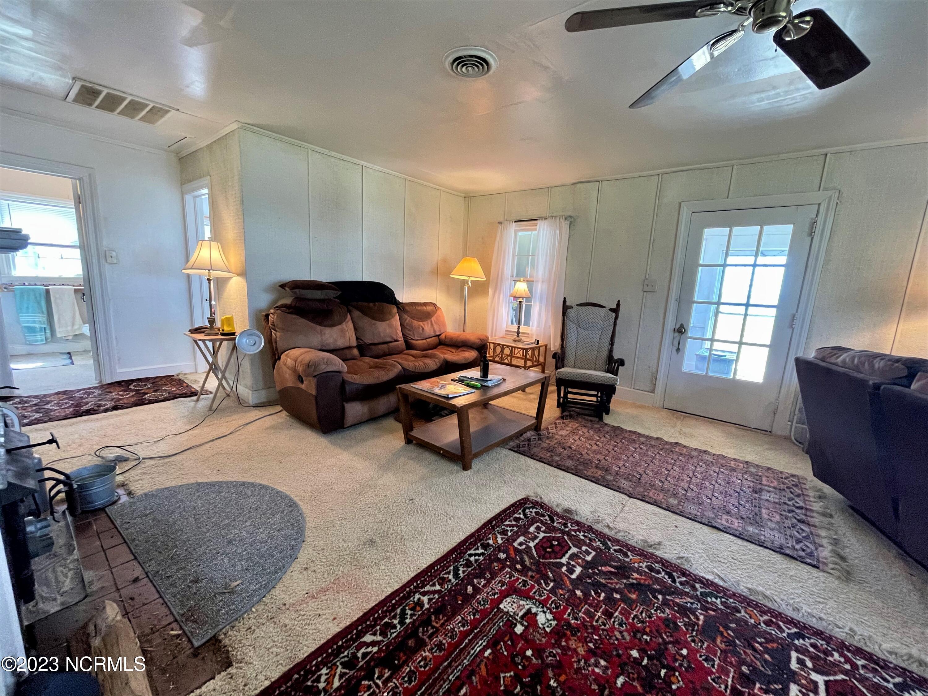 148 Down Home Road Gloucester, NC 28528 - Photo 27 of 66 Great Room