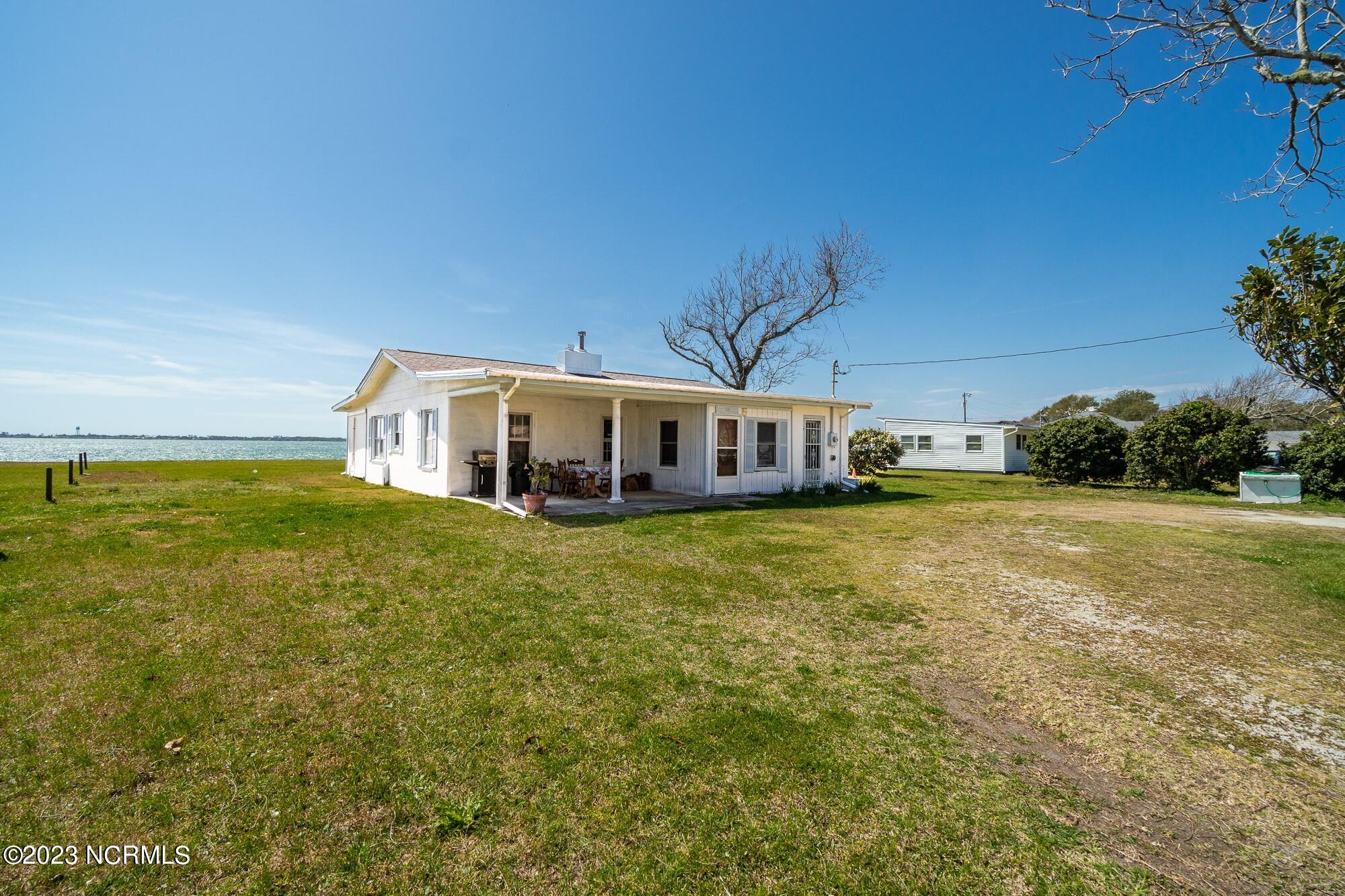 148 Down Home Road Gloucester, NC 28528 - Photo 10 of 66 148-down-home-rd-8