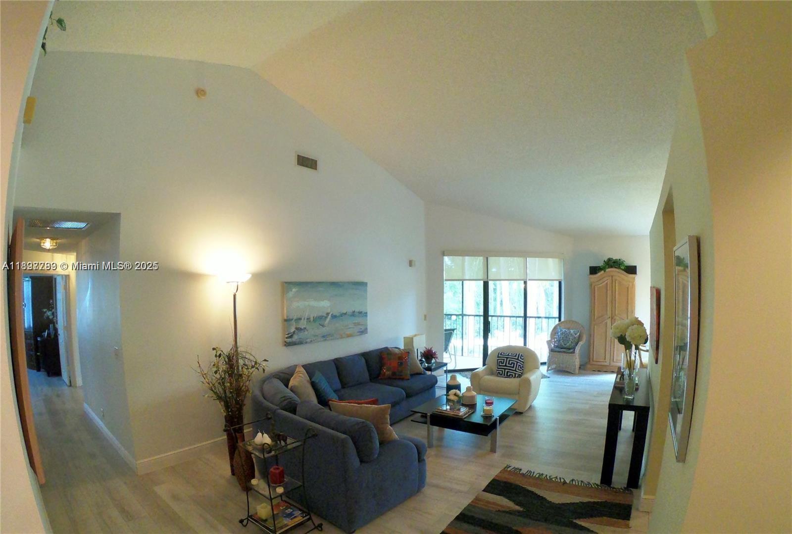 5800 Coach House Circle, Unit E Boca Raton, FL 33486 - Photo 14 of 59