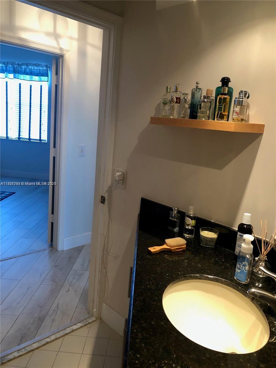 5800 Coach House Circle, Unit E Boca Raton, FL 33486 - Photo 27 of 59