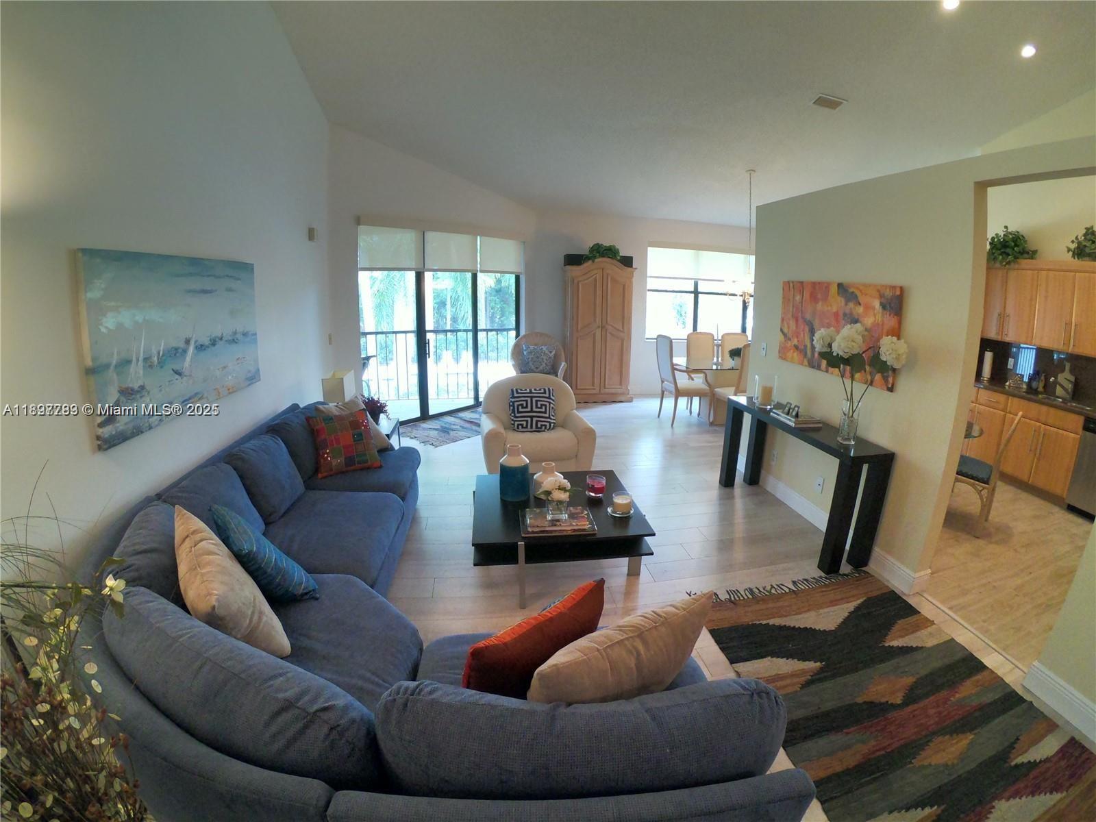 5800 Coach House Circle, Unit E Boca Raton, FL 33486 - Photo 7 of 59