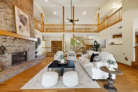 $1,250,000 | 2917 Sandpiper Place, Clearwater, FL 33762