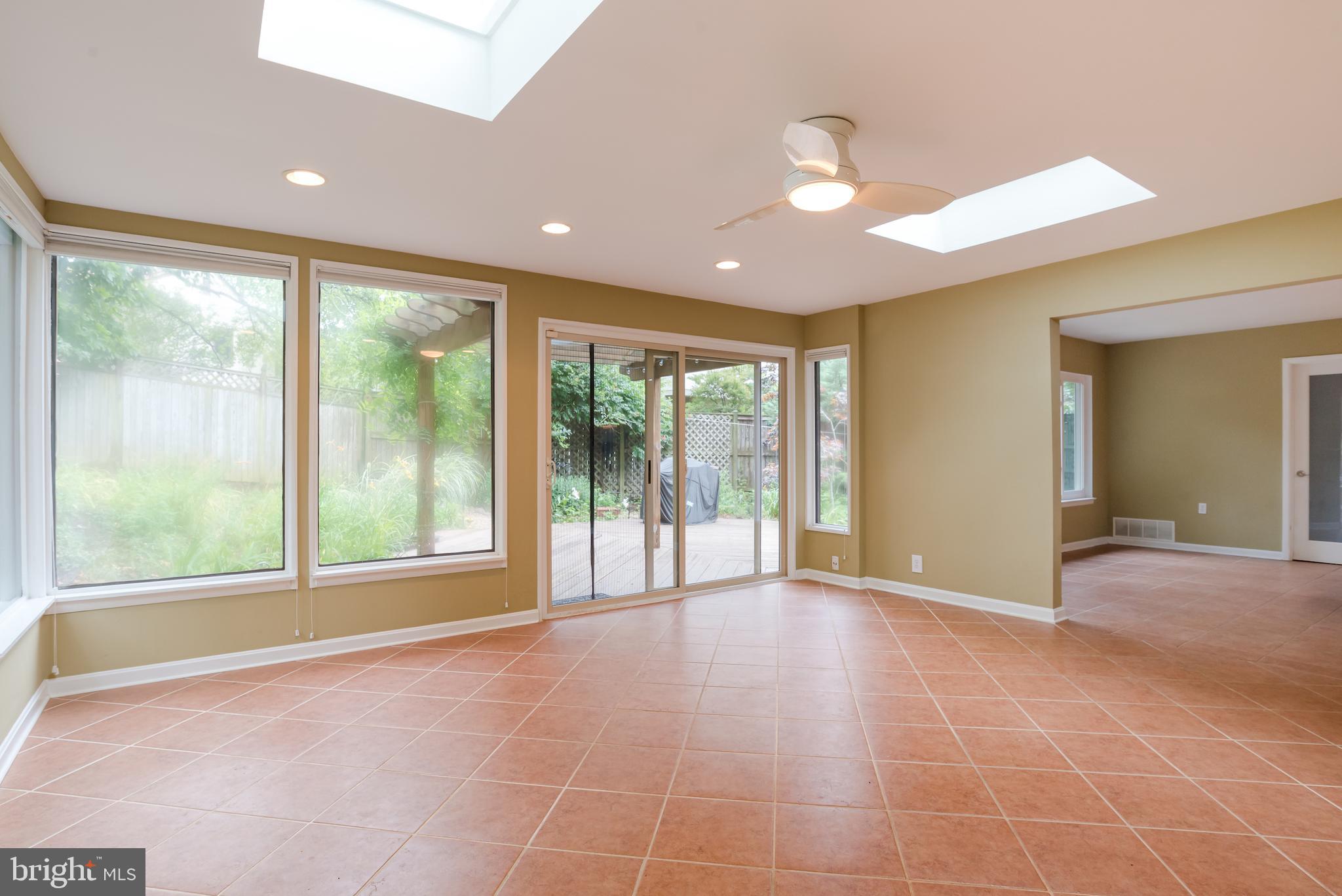 5941 Hall Street Springfield, VA 22152 - Photo 17 of 35 Light-filled sunroom off kitchen