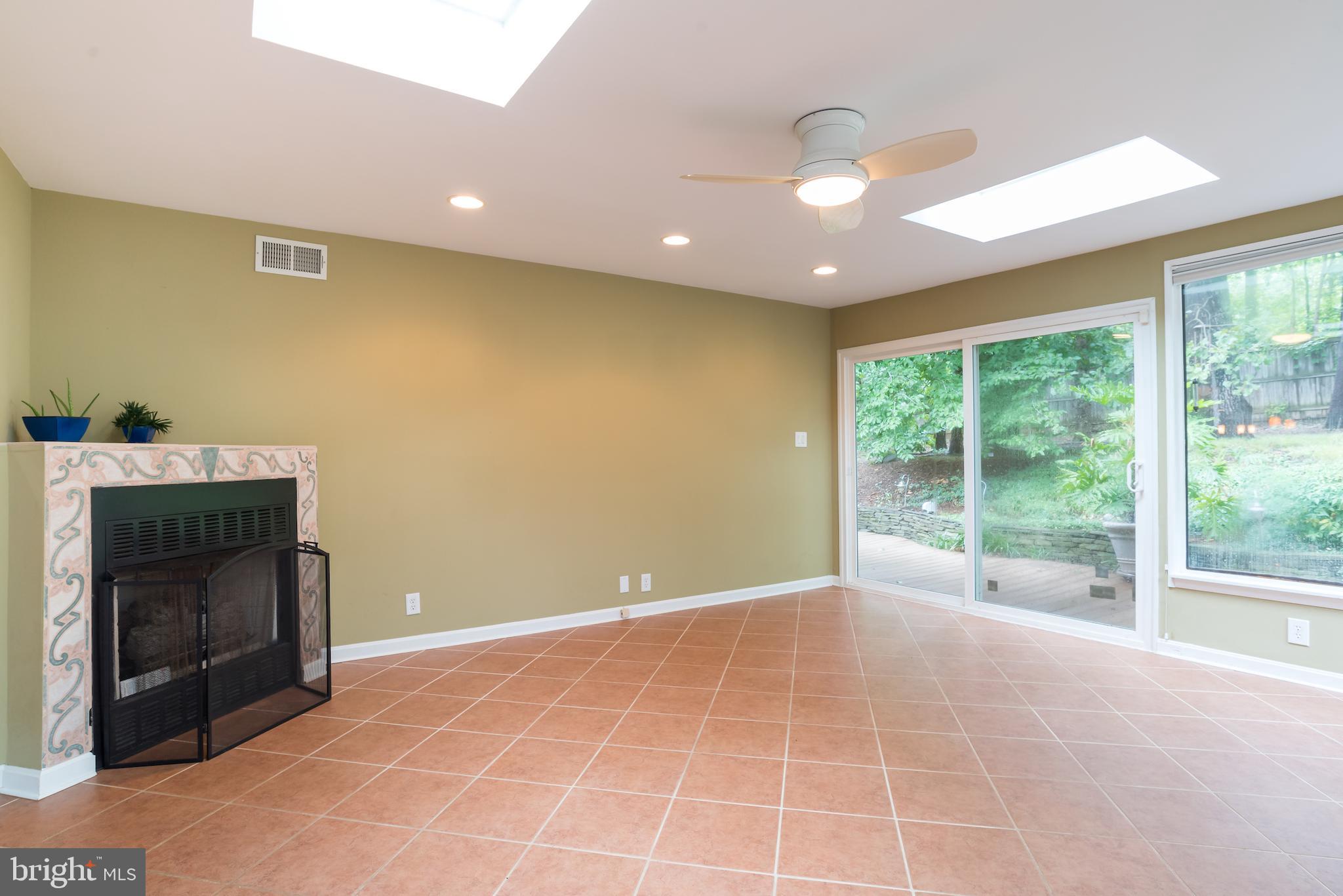 5941 Hall Street Springfield, VA 22152 - Photo 19 of 35 Skylights & windows galore in the bonus sunroom!