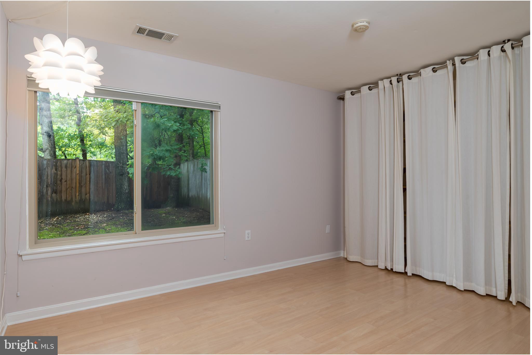 5941 Hall Street Springfield, VA 22152 - Photo 20 of 35 Bedroom #2