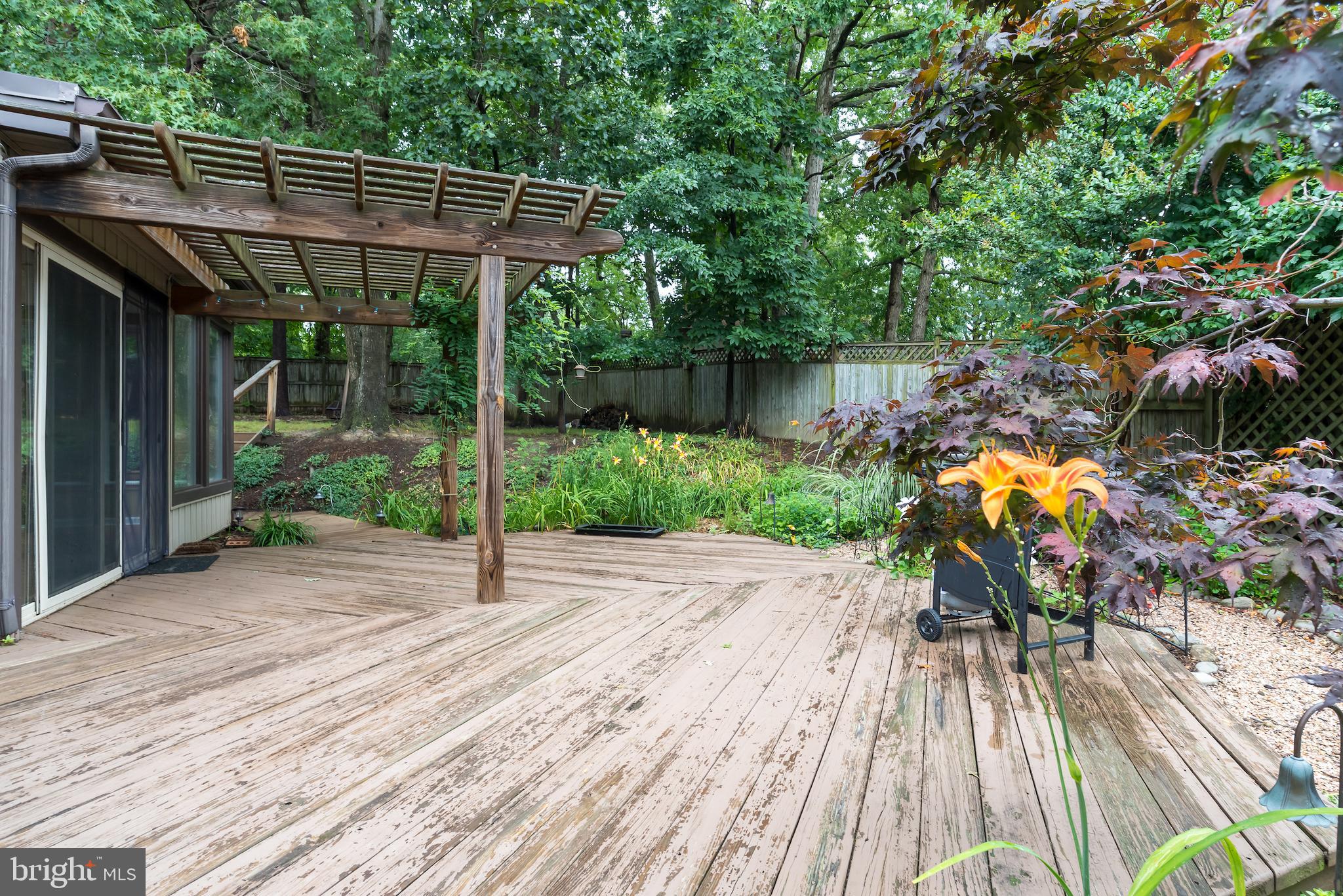 5941 Hall Street Springfield, VA 22152 - Photo 27 of 35 Large deck overlooking lush landscaping