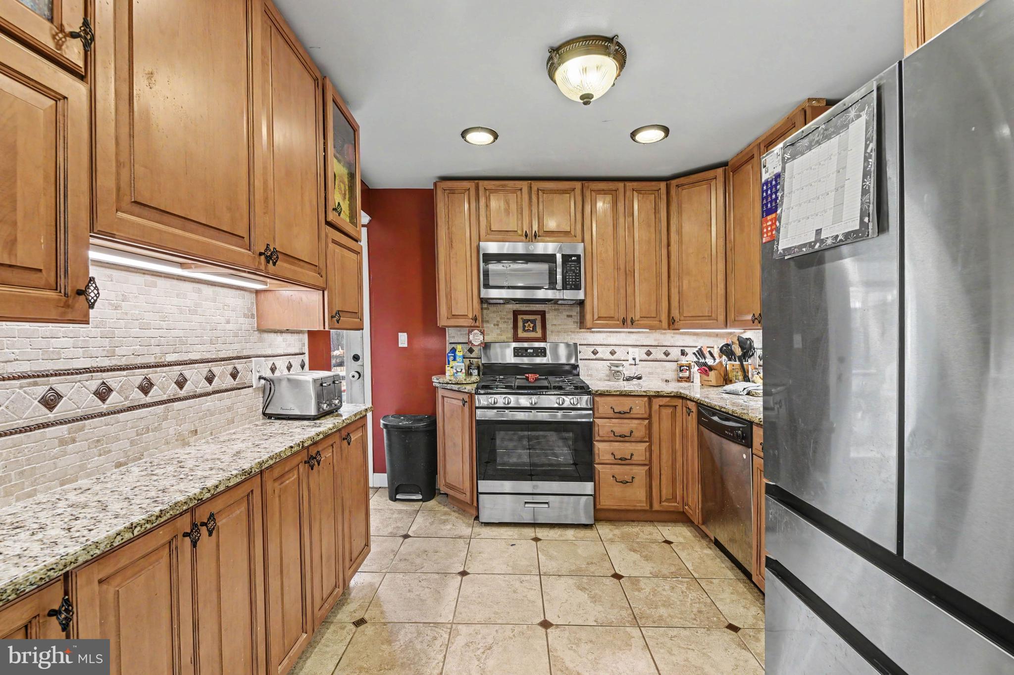 8211 Old Harford Road Baltimore, MD 21234 - Photo 7 of 25
