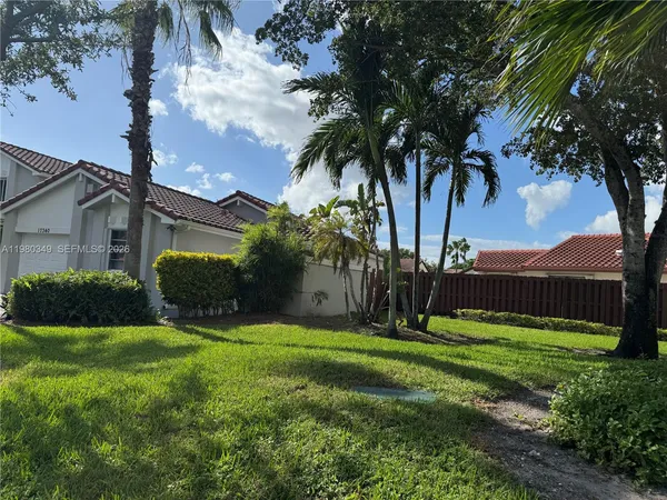 $3,000 | 17340 Northwest 63rd Avenue, Hialeah, FL 33015
