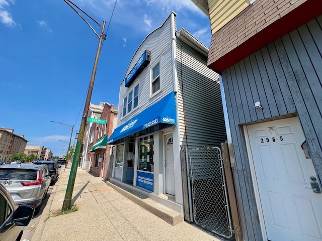 2963 South Archer Avenue Chicago, IL 60608 - Photo 3 of 25