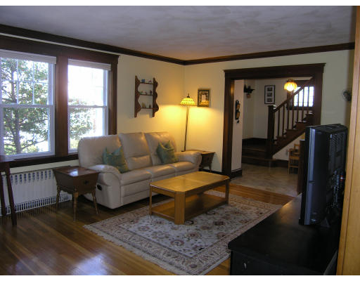 42 Brookdale Road Newton, MA 02460 - Photo 8 of 11 Gallery Image 8