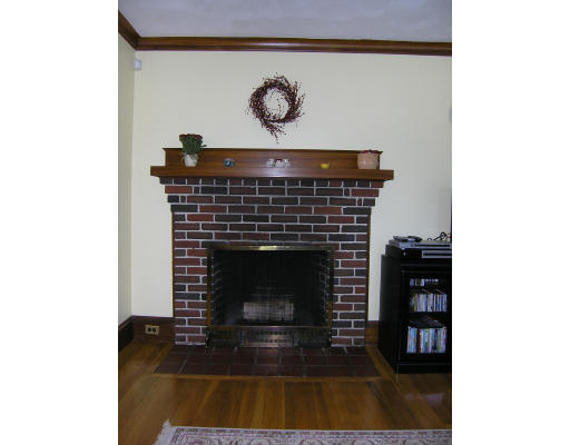 42 Brookdale Road Newton, MA 02460 - Photo 9 of 11 Gallery Image 9