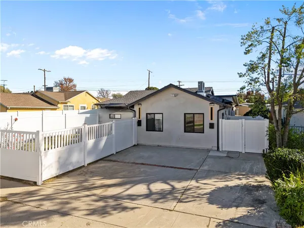 $1,349,000 | 9846 Monogram Avenue, Northridge, CA 91343