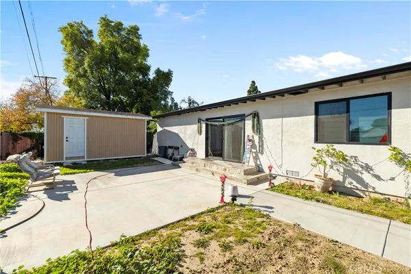$1,349,000 | 9846 Monogram Avenue, Northridge, CA 91343