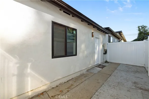 $1,349,000 | 9846 Monogram Avenue, Northridge, CA 91343