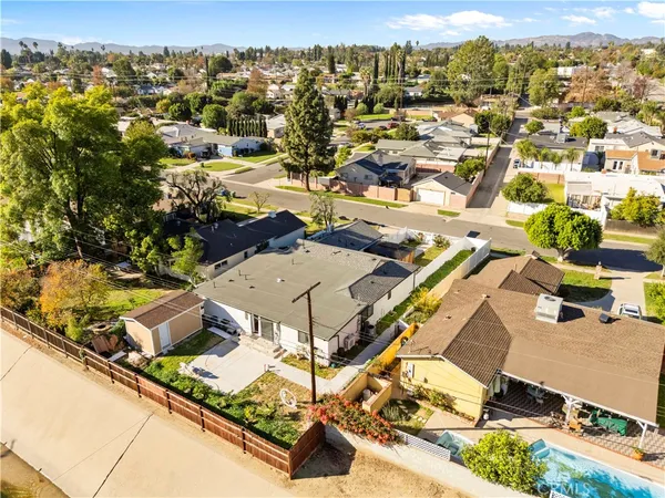 $1,349,000 | 9846 Monogram Avenue, Northridge, CA 91343
