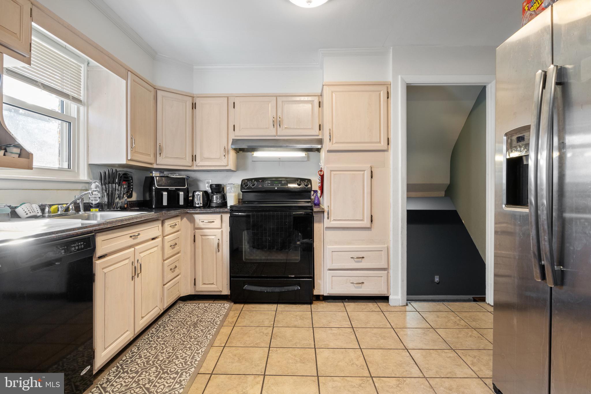 741 Haines Road York, PA 17402 - Photo 7 of 35 Gallery Image 7