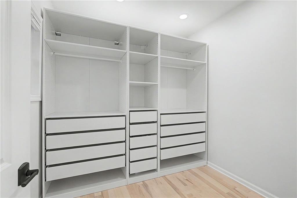 827 Elbert Street Southwest Atlanta, GA 30310 - Photo 21 of 33 a view of an empty walk in closet