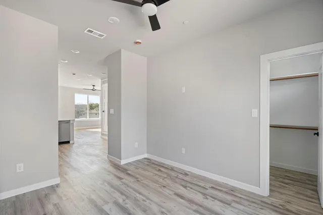 $1,400 | 948 South Corinth St Road, Unit 3, Dallas, TX 75203