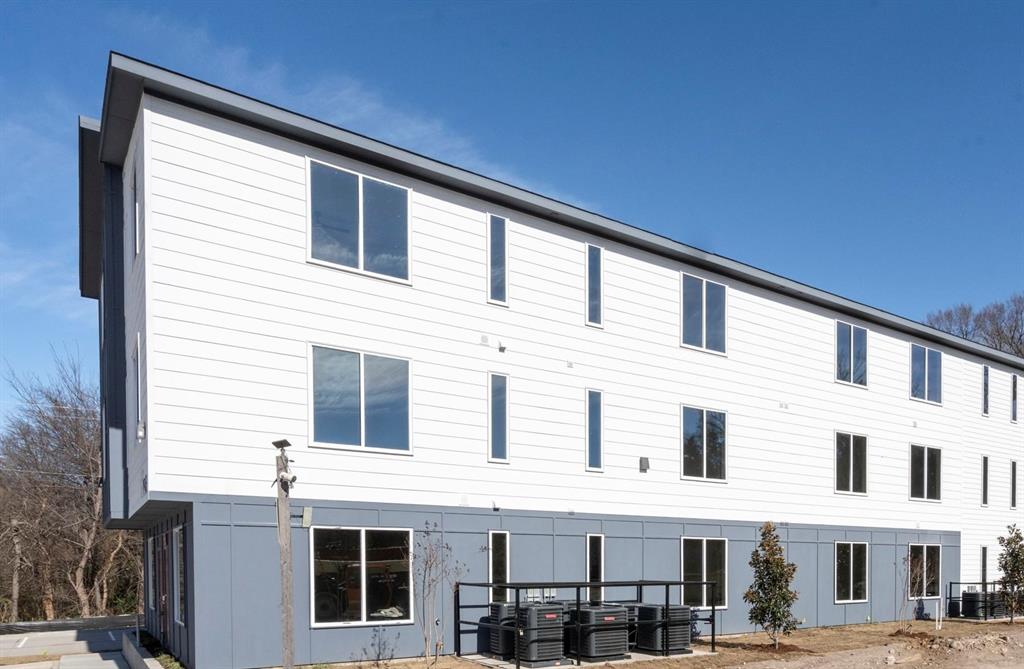 948 South Corinth St Road, Unit 3 Dallas, TX 75203 - Photo 6 of 23