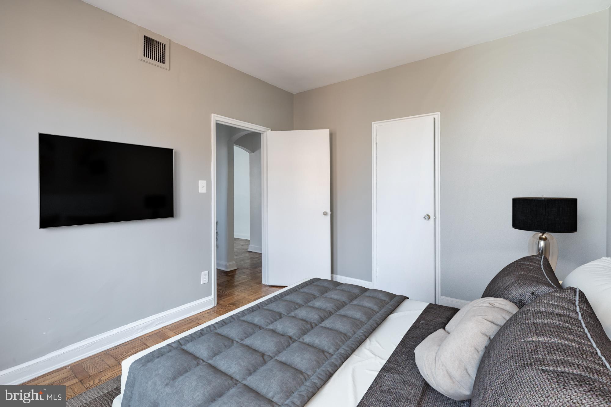 2515 K Street Northwest, Unit 611 Washington, DC 20037 - Photo 12 of 20