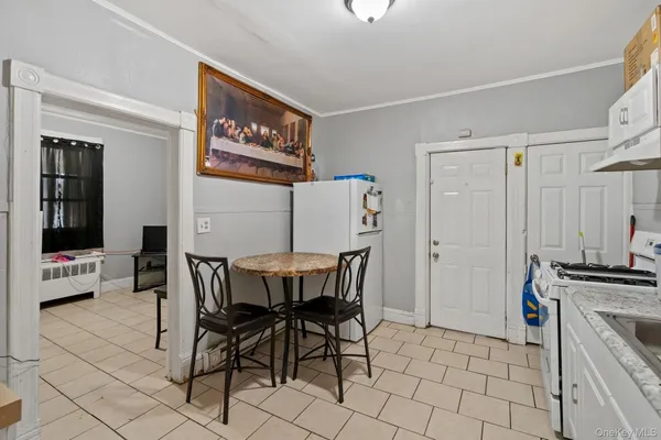 $389,000 | 72 1/2 Henry Avenue, Newburgh, NY 12550