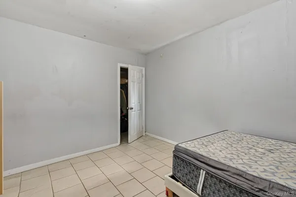 $389,000 | 72 1/2 Henry Avenue, Newburgh, NY 12550