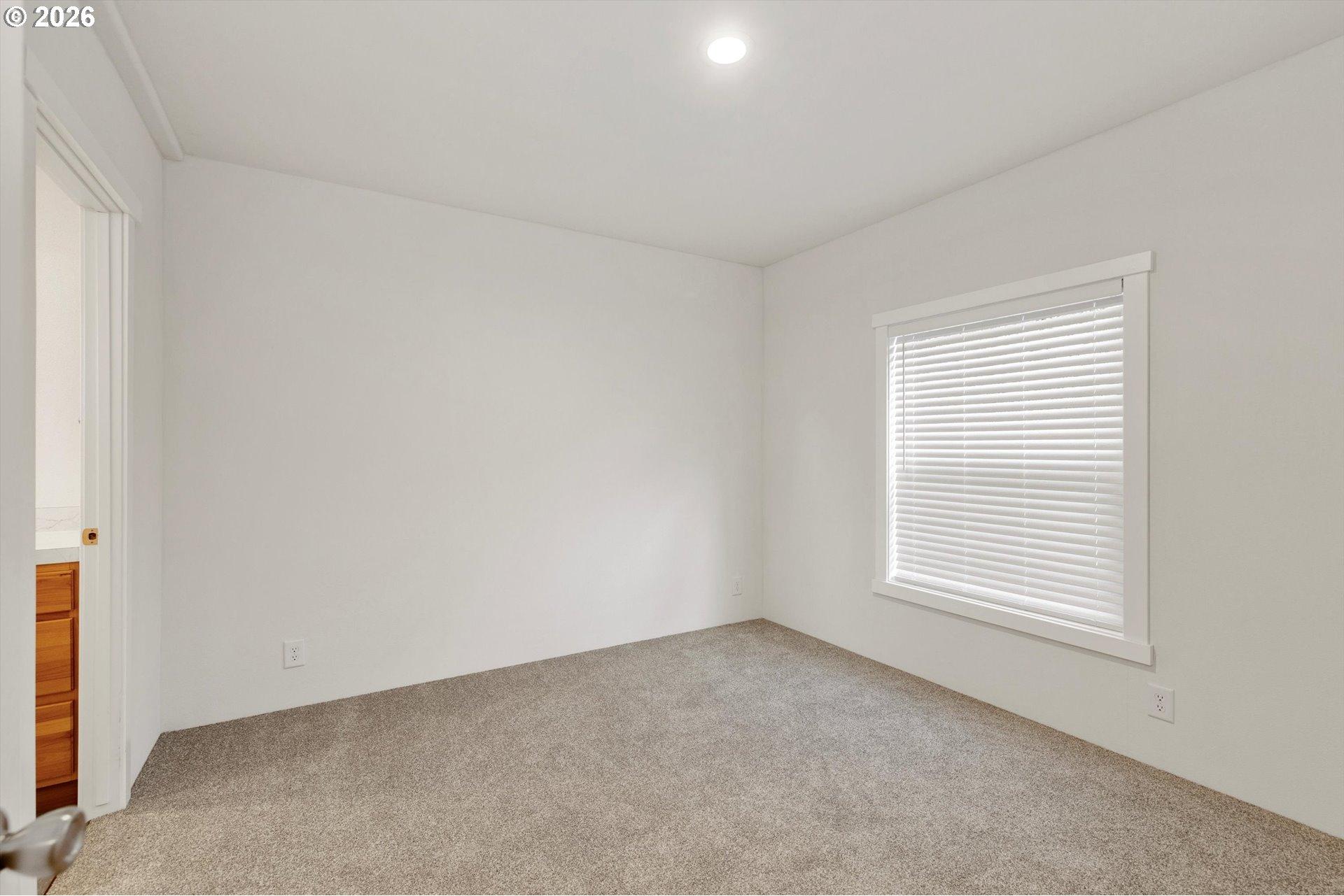 1652 Wiltsey Road Southeast, Unit 12 Salem, OR 97306 - Photo 19 of 22 Bedroom, Primary