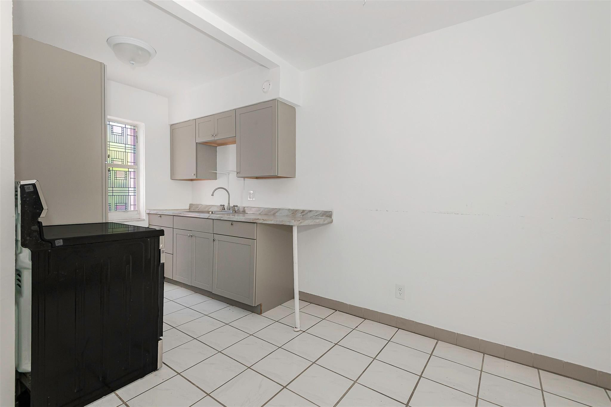 302 Southwest 15th Street Dania Beach, FL 33004 - Photo 32 of 69 Photo 32