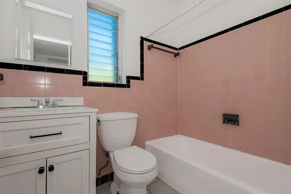 $1,950,000 | 302 Southwest 15th Street, Dania Beach, FL 33004