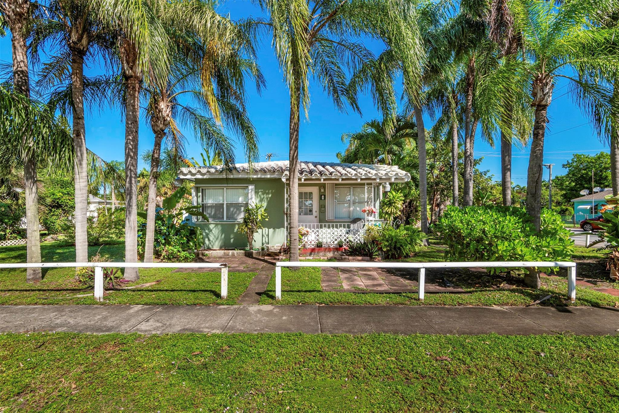 302 Southwest 15th Street Dania Beach, FL 33004 - Photo 42 of 69 Photo 42