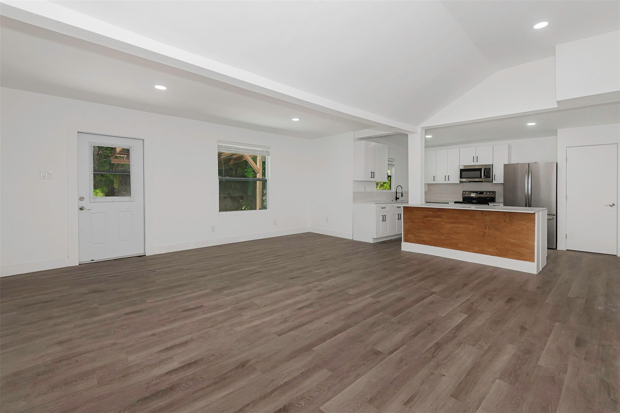 302 Southwest 15th Street Dania Beach, FL 33004 - Photo 10 of 69 Photo 10