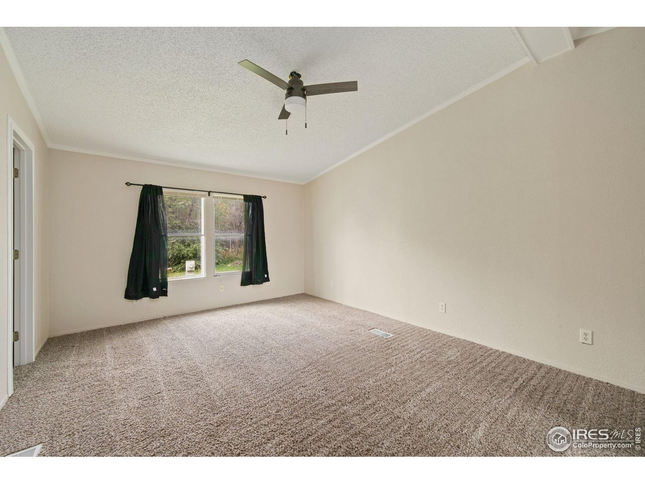 401 North Timberline Road, Unit 142 Fort Collins, CO 80524 - Photo 9 of 16 Bedroom/ Primary
