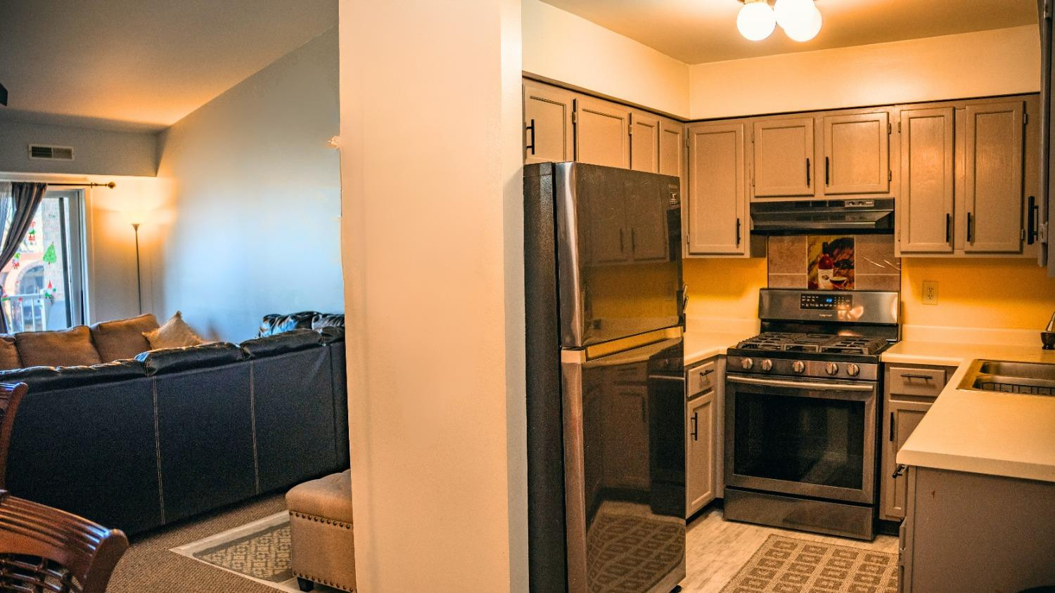 9651 Merrillville Road, Unit 302 Crown Point, IN 46307 - Photo 8 of 19 1500x844