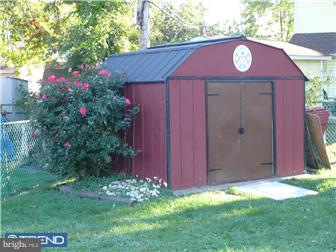 5 Petunia Road Levittown, PA 19056 - Photo 11 of 11 Exterior