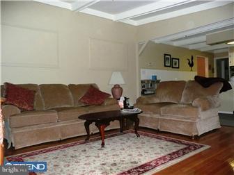 5 Petunia Road Levittown, PA 19056 - Photo 4 of 11 Family Room