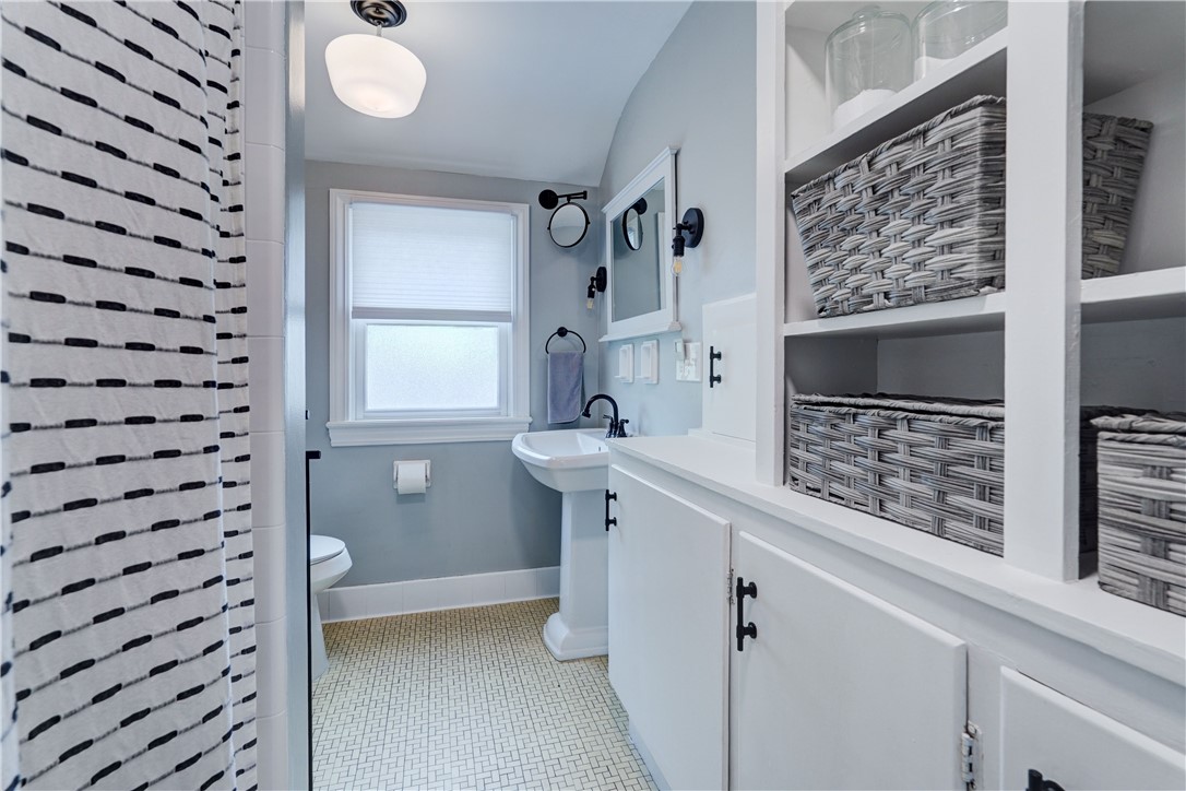 17 West Jefferson Road Pittsford, NY 14534 - Photo 25 of 50 Full bath second floor