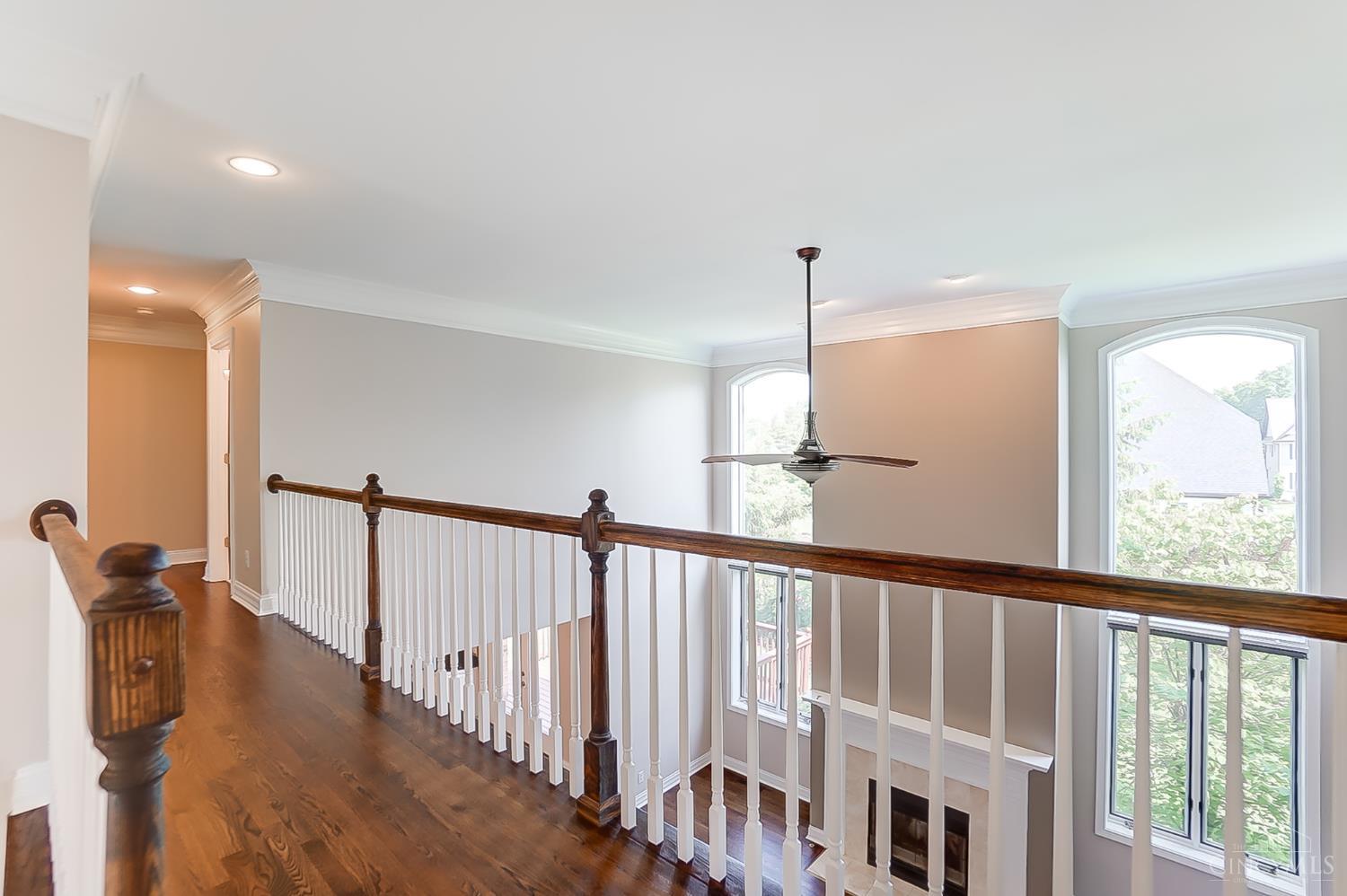 8676 Kenwood Road Cincinnati, OH 45242 - Photo 20 of 50