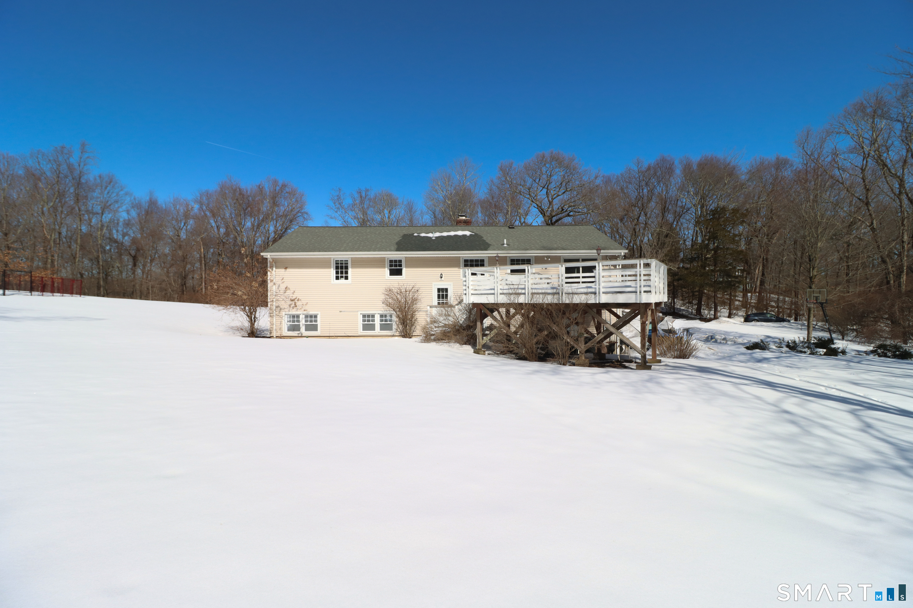 221 Catalpa Road Wilton, CT 06897 - Photo 3 of 39