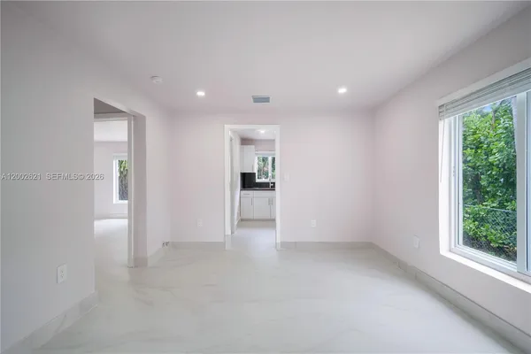 $2,450 | 2456 Jackson Street, Unit 1, Hollywood, FL 33020