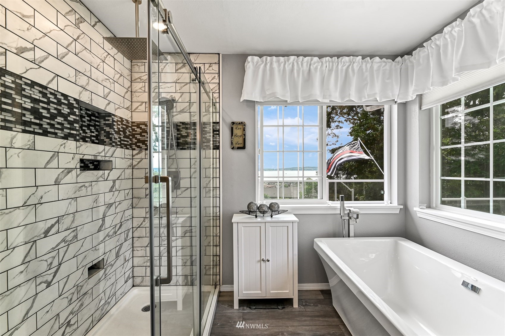 1706 Terrace Heights Road Oak Harbor, WA 98277 - Photo 20 of 40 Gallery Image 20