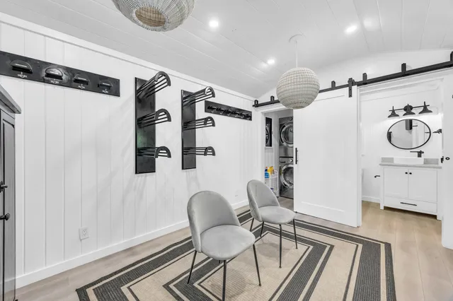 a view of a storage & utility room