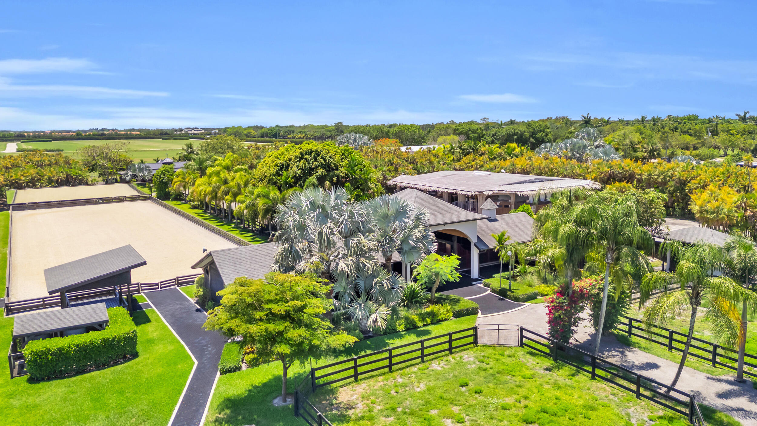 12880 Indian Mound Road Wellington, FL 33449 - Photo 32 of 43 a view of a garden with an ocean