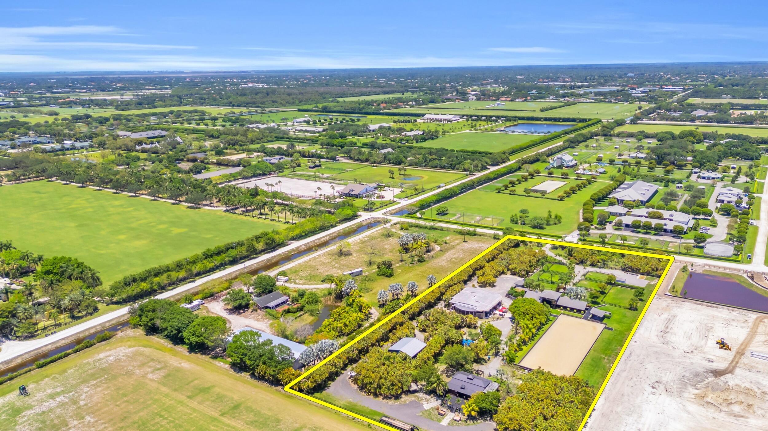 12880 Indian Mound Road Wellington, FL 33449 - Photo 41 of 43 a view of an ocean from a balcony