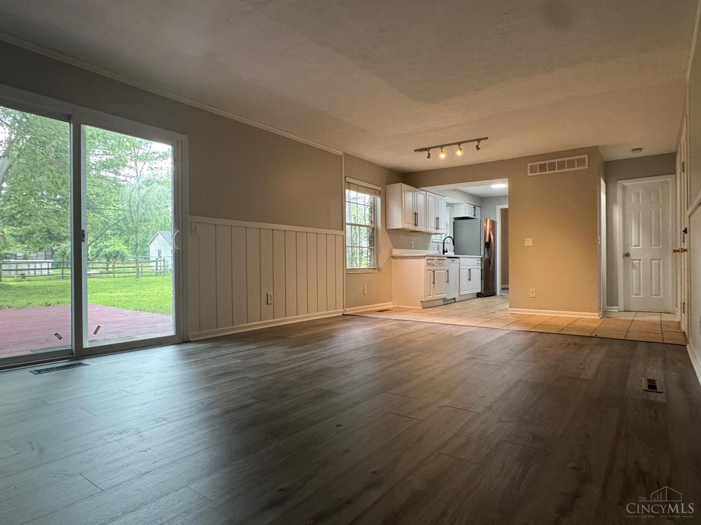 9743 Snider Road Mason, OH 45040 - Photo 11 of 34