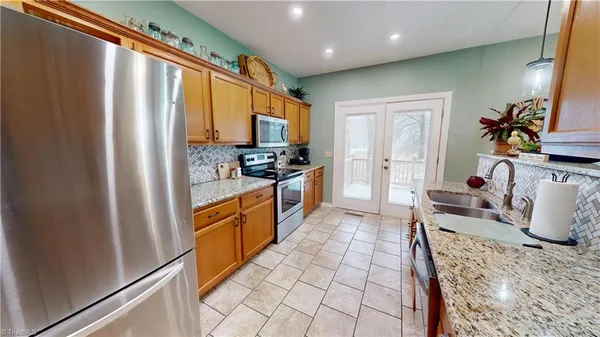 $307,000 | 713 Old Barn Circle, Pilot Mountain, NC 27041