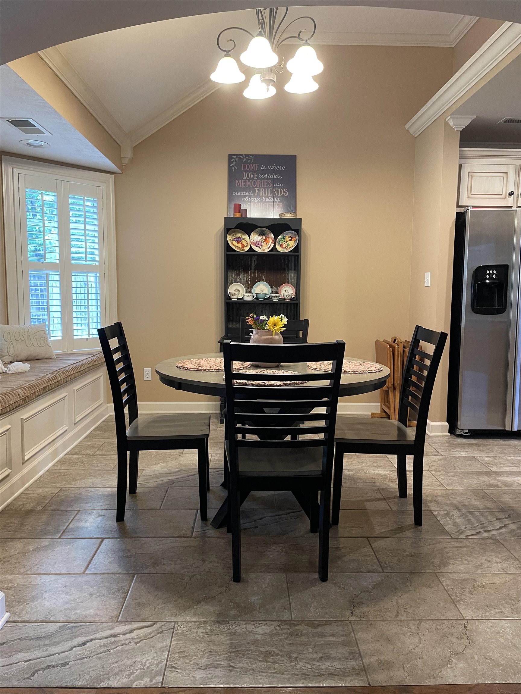 17 Flagstone Drive Jackson, TN 38305 - Photo 6 of 16 a dining room with furniture and window