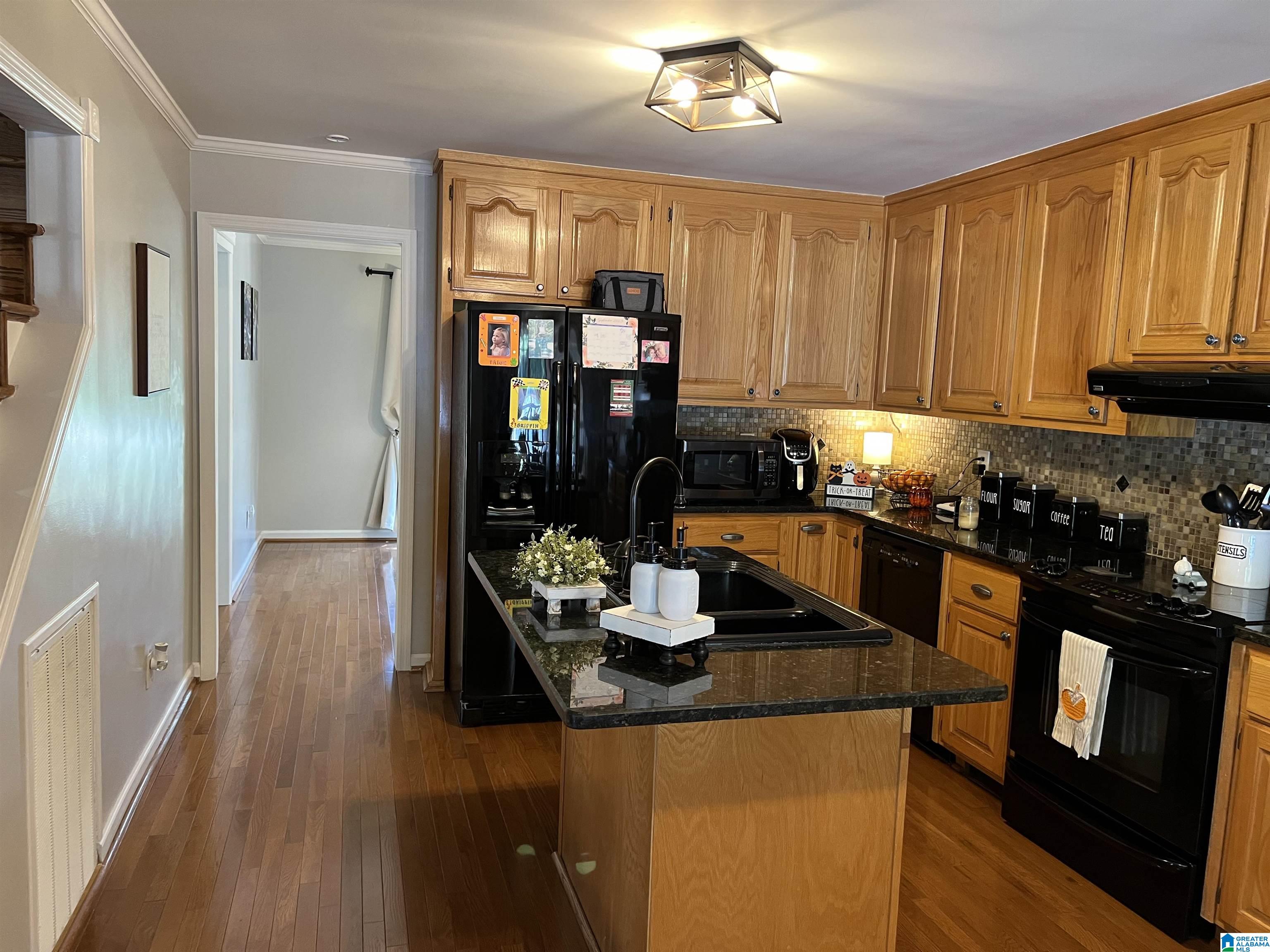 112 Cove Creek Road Rainbow City, AL 35906 - Photo 14 of 44